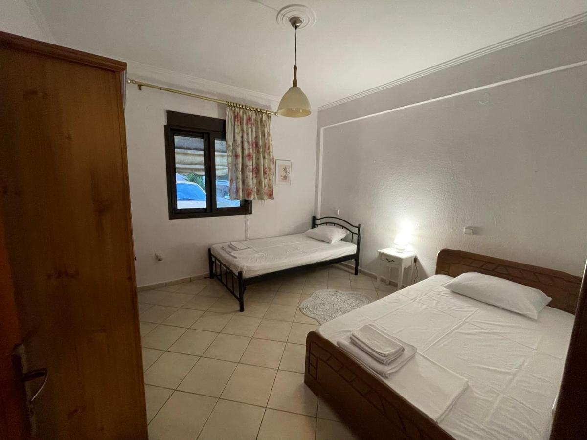 Aurora Apartment Afytos Luaran gambar